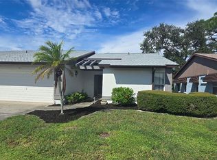 665 Foxwood Blvd, Englewood, FL 34223