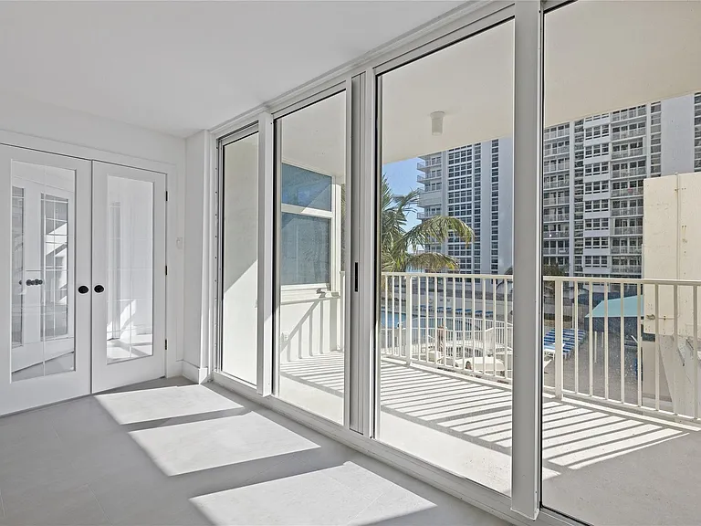 1360 S Ocean Blvd #403 — Photo 23