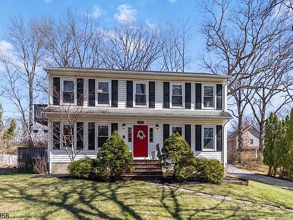 2nd image of 237 Tabor Rd