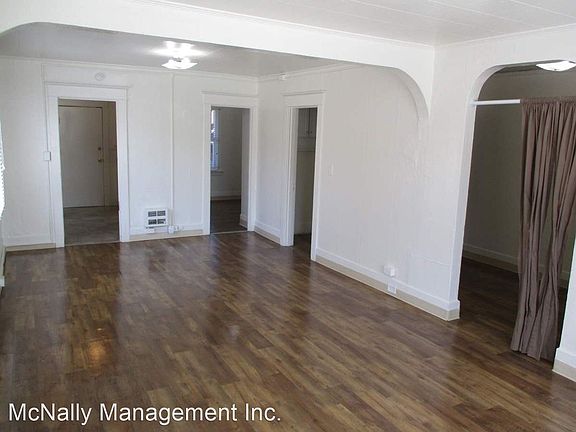 3rd image of 909 S 11th St #C