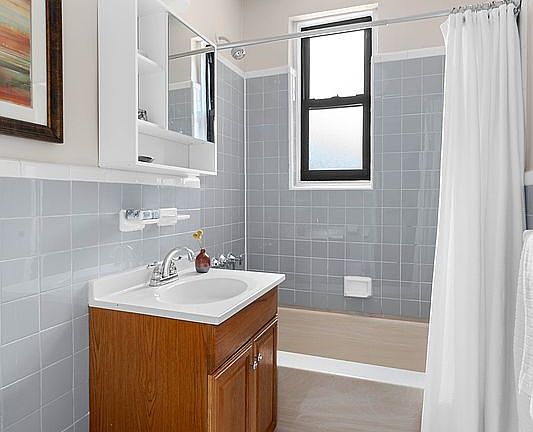 5th image of 1818 Newkirk Ave APT 5F