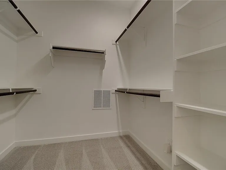 2310 N Carroll Ave #105 — Photo 15