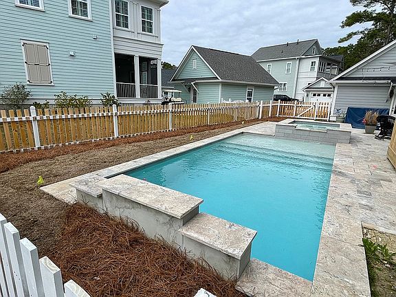 3rd image of 2785 Rivertowne Pkwy