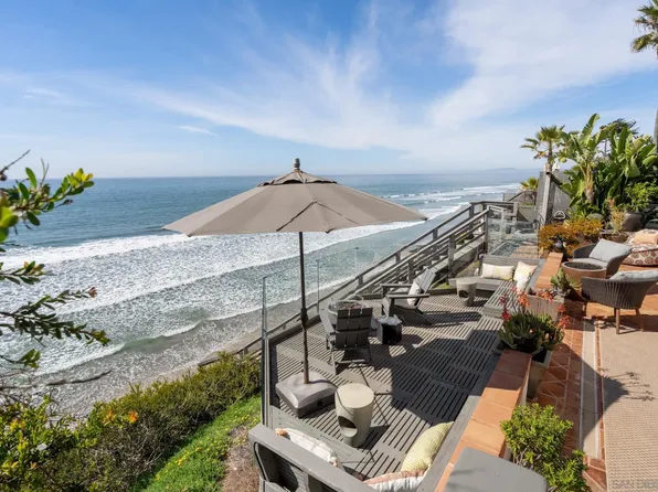 1370 Neptune Ave, Encinitas, CA 92024