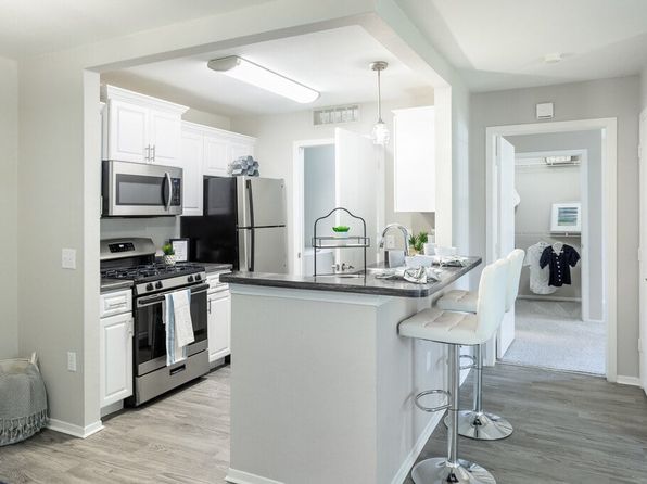 3113 Forest Rd #3123-206