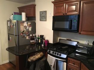 92 Endicott St APT 1, Boston, MA 02113