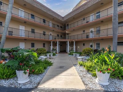 5020 Brittany Dr S APT 113, Saint Petersburg, FL, 33715