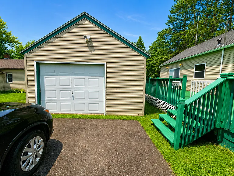 1022 Spring Lake Rd — Photo 16