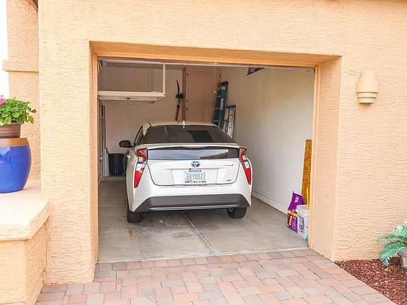2nd image of 9309 E Diamond Dr