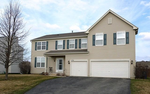 1st image of 2706 Vicksburg Ln
