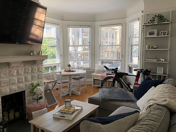 3rd image of 1302 Taylor St APT 11