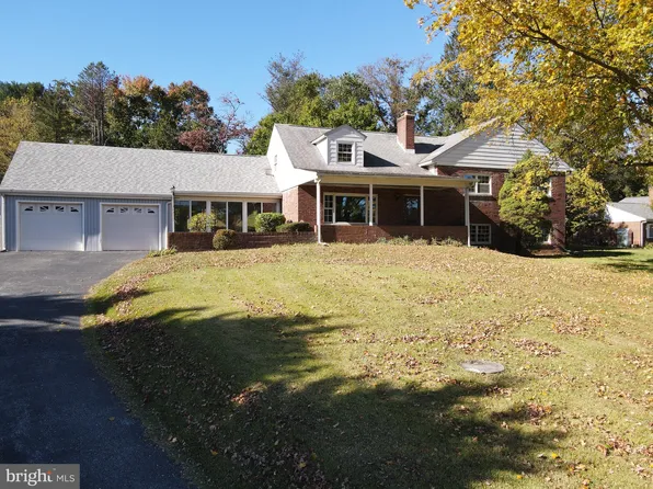 666 E Lafayette Dr W, West Chester, PA 19382