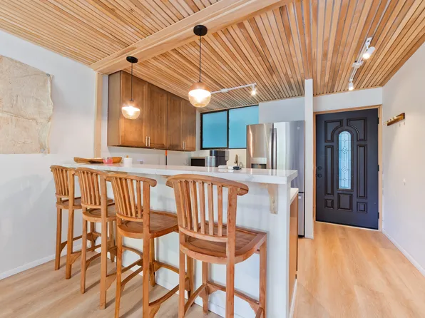 1875 Kalanianaole Ave APT 311, Hilo, HI 96720