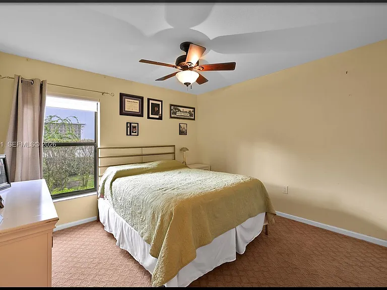 5200 NW 67th Ave — Photo 15