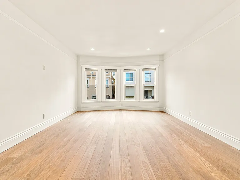 151 Nevada St — Photo 11