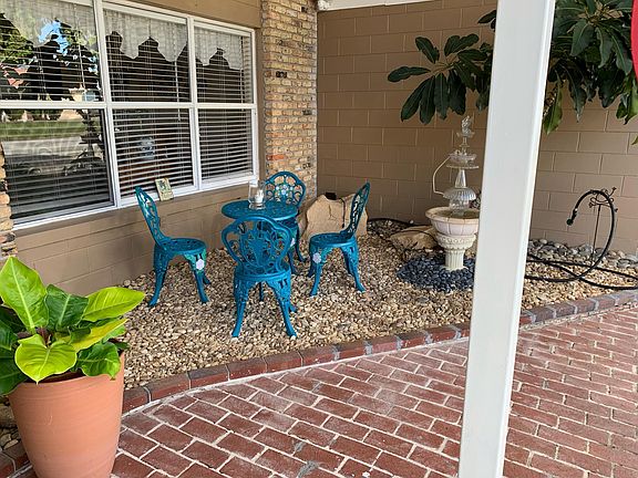 3rd image of 1603 Guldahl Dr