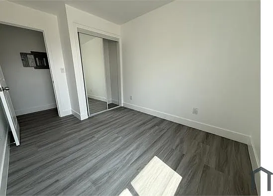 720 E 48th St — Photo 7