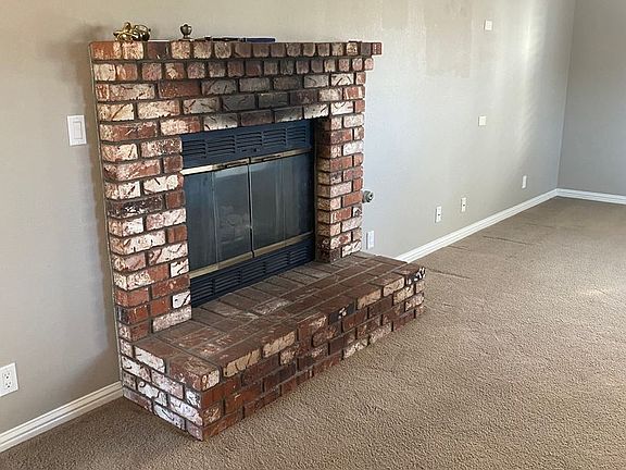 3rd image of 425 Tyrus Ct
