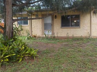 9030 Hermitage Ln, Port Richey, FL 34668