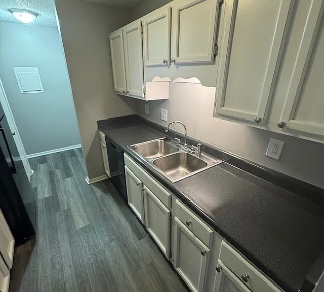 The Grove on Brockington — Photo 3