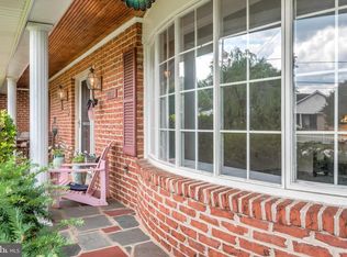 2857 Sunset Dr, Dallastown, PA 17313