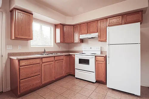 Floor plan 2589 East Cactus Road - O
