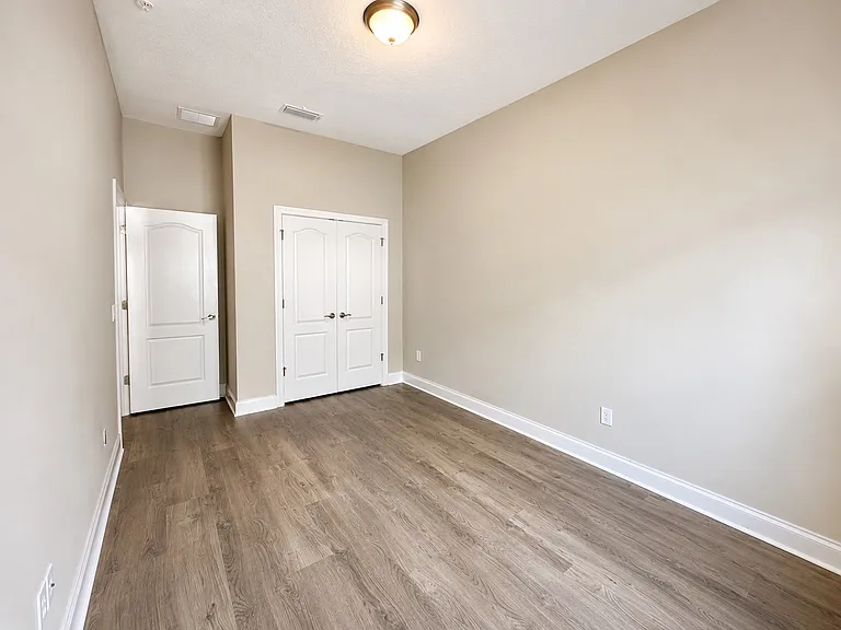 1011 Lychee Ct — Photo 15