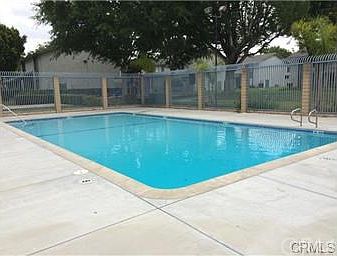 4th image of 815 Windwood Dr