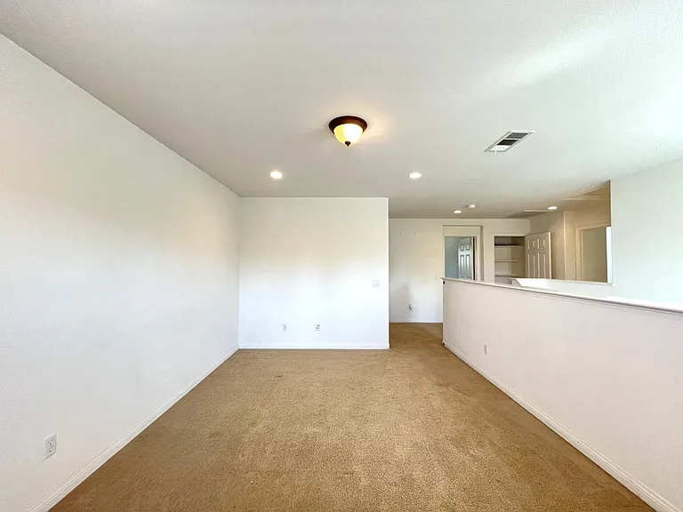 7143 Leighton Dr — Photo 28