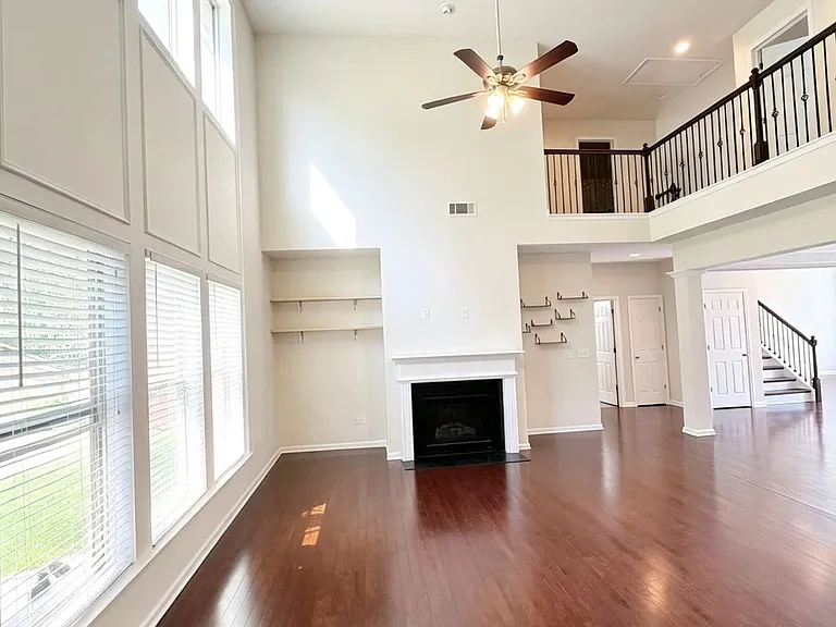 2440 Northmont Pkwy — Photo 12