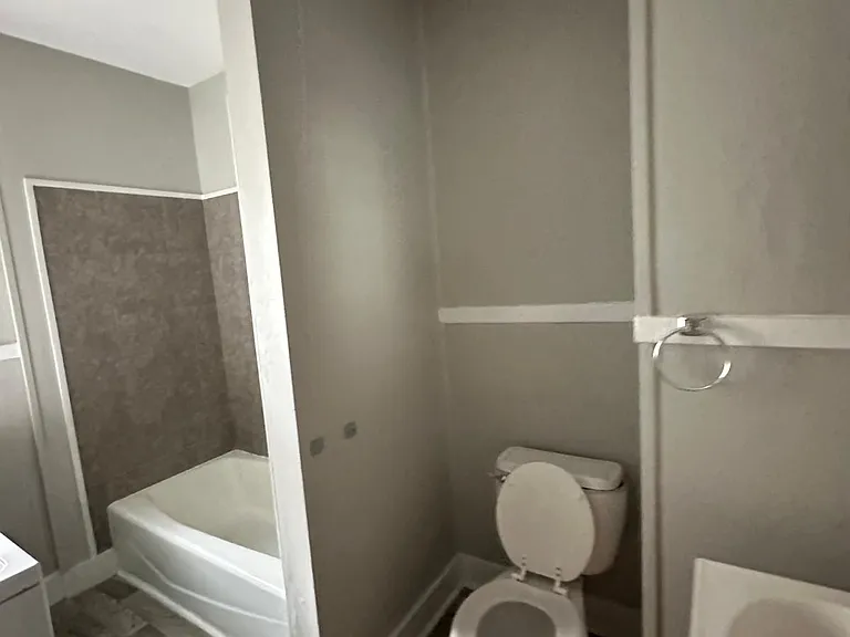 265 W Main St #1 — Photo 12