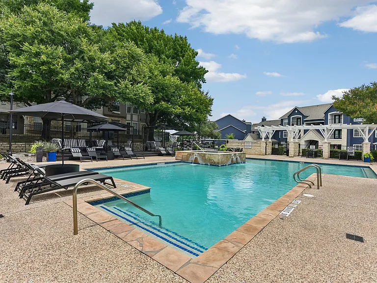Madison Dell Ranch Apartments — Photo 5