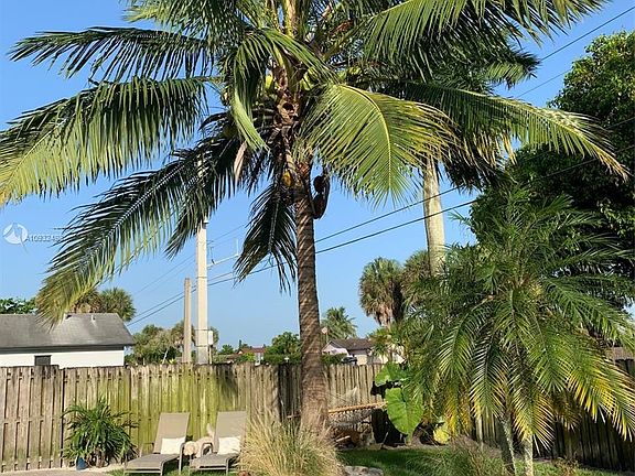 3rd image of 10772 NW 23rd Ct