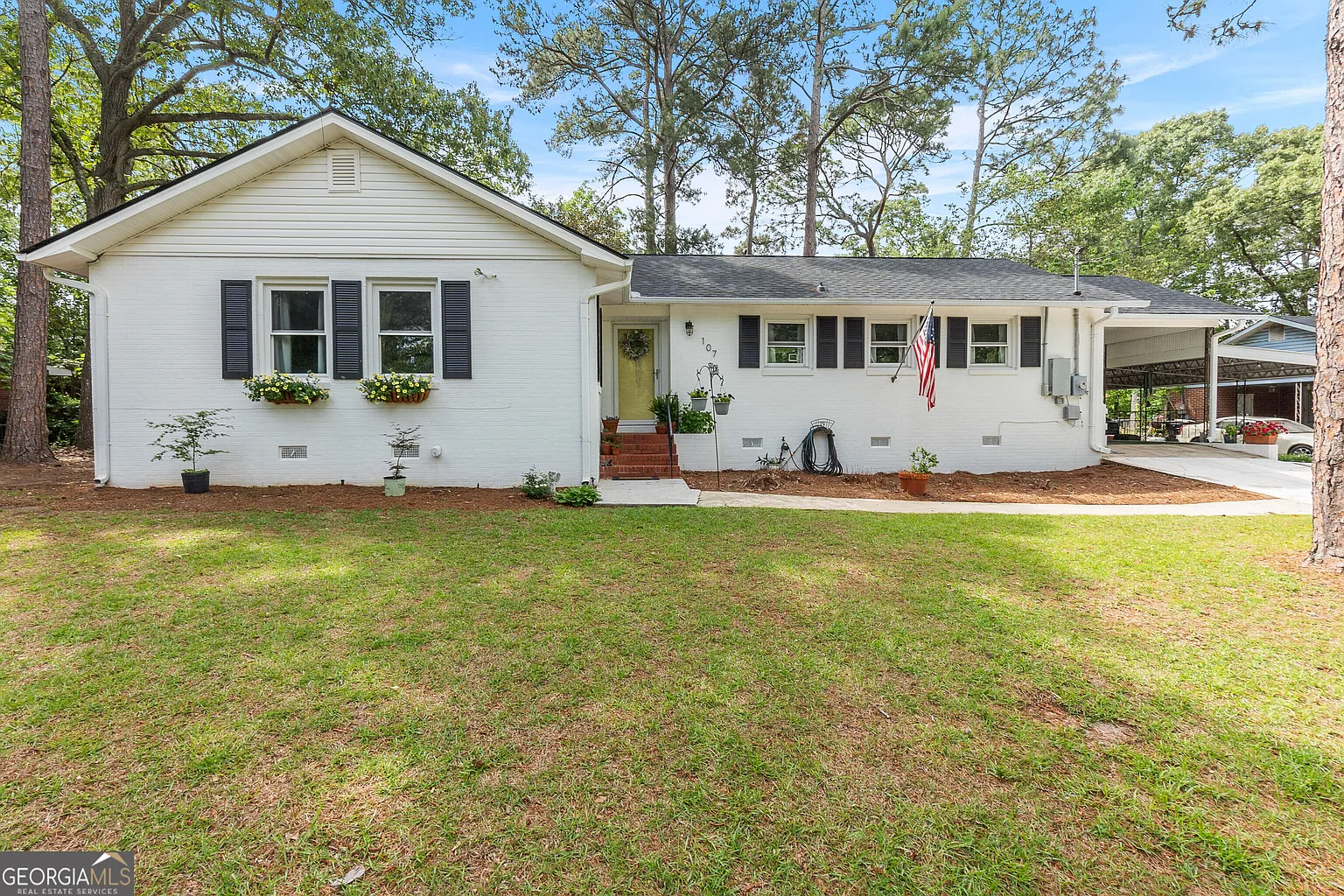 107 Nottingham Rd photo 1