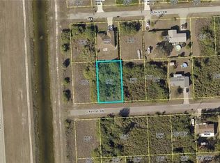 3016 28th St SW, Lehigh Acres, FL 33976