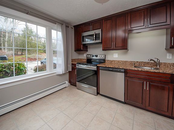 3rd image of 15 Culver Street #7