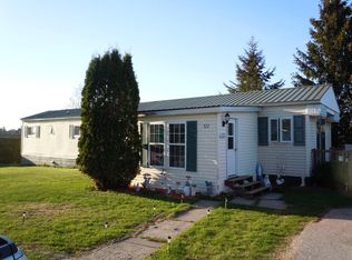 322 Perry Mills Rd, Champlain, NY 12919