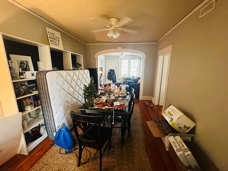 2327 Floyd Avenue — Photo 8