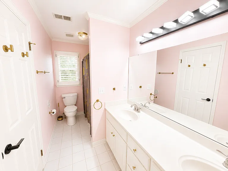 202 Mallowrose Ln — Photo 15