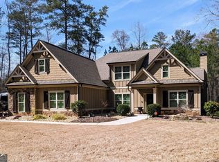 182 Shaw Rd, Sharpsburg, GA 30277