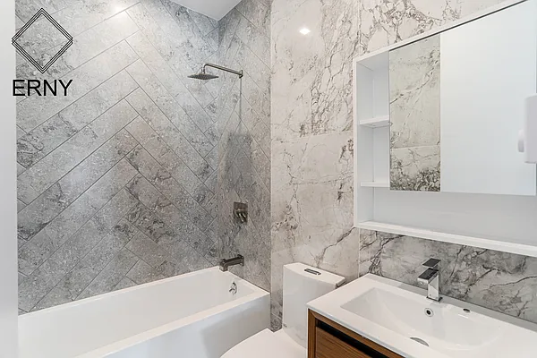 Rented by ERNY LLC | media 10