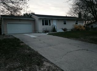 5357 Hillview Dr, Muskegon, MI