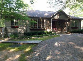 32 E Sawyer Blvd, Newaygo, MI 49337