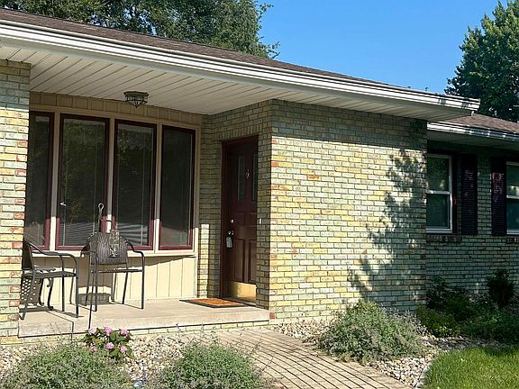 5th image of 6719 N Parkwood Dr