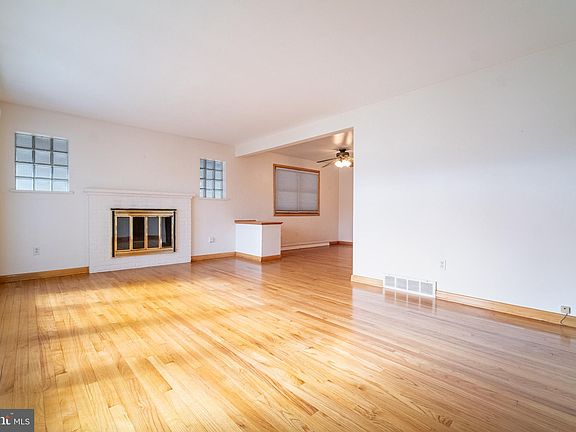 5th image of 719 Elkwood Dr