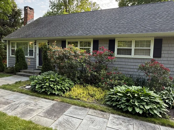 175 Luna Trail Extension, Southbury, CT 06488