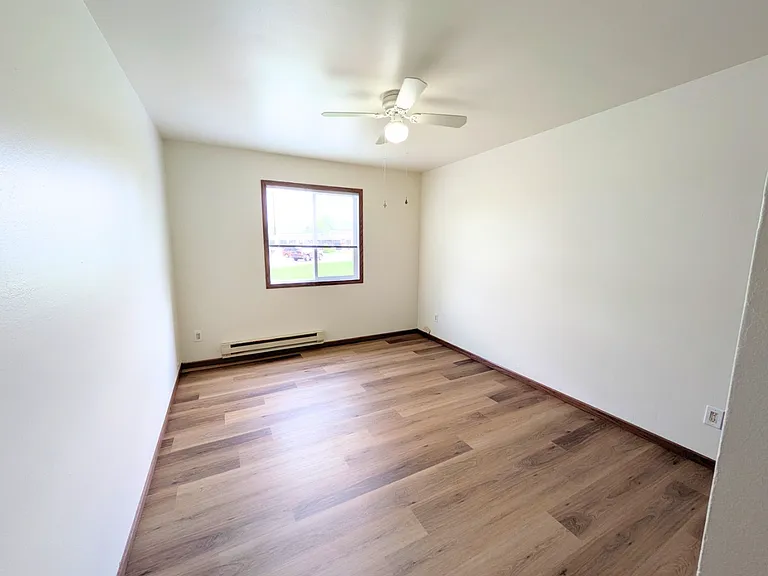 206-208 Sunset Ln — Photo 6
