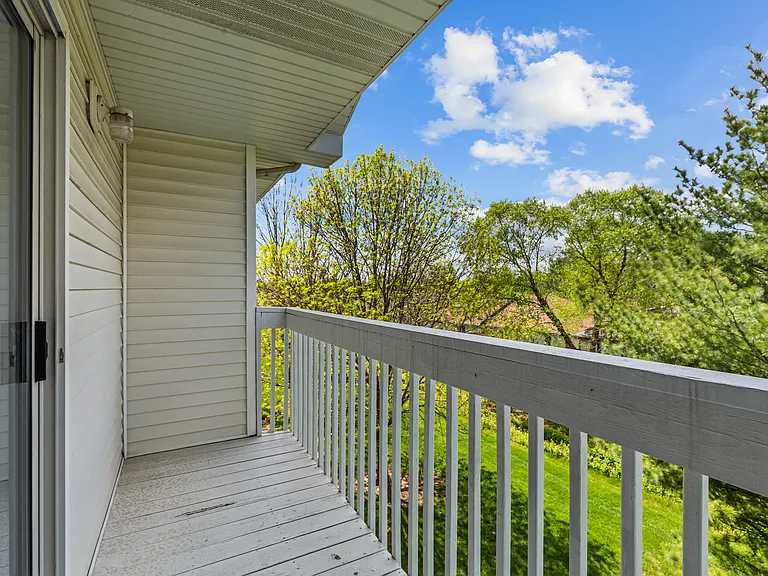 Meadow View Landing — Photo 13