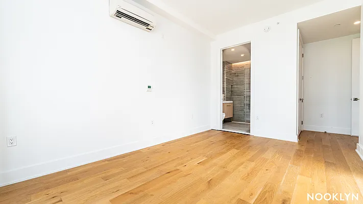 Rented by Nooklyn NYC LLC | media 13