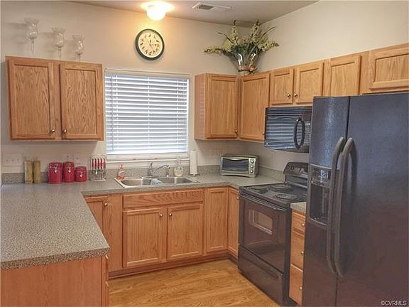 3rd image of 868 Sweet Tessa Dr #868
